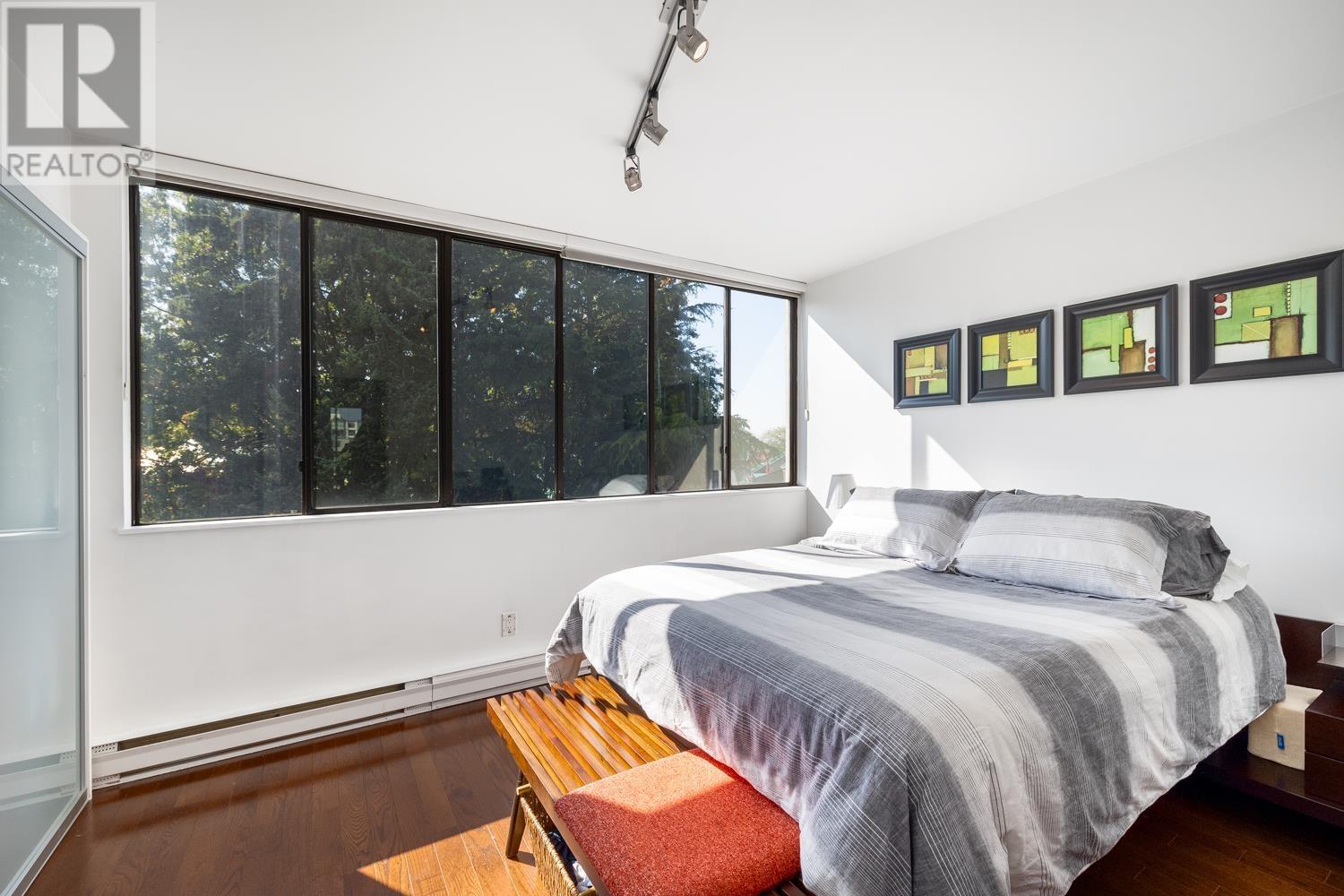 312 674 Leg In Boot Square, Vancouver, British Columbia  V5Z 4B4 - Photo 18 - R2818945