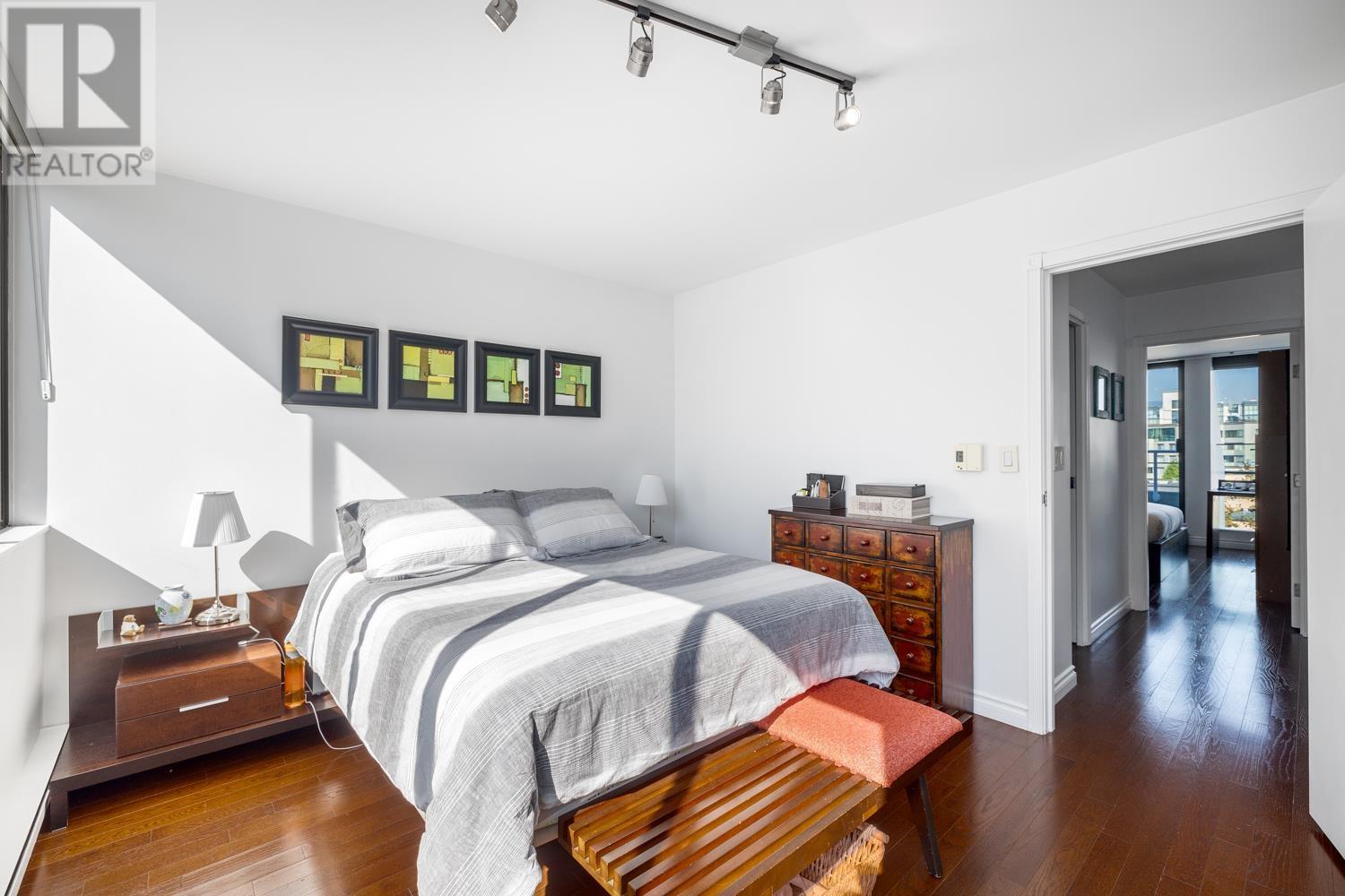 312 674 Leg In Boot Square, Vancouver, British Columbia  V5Z 4B4 - Photo 19 - R2818945