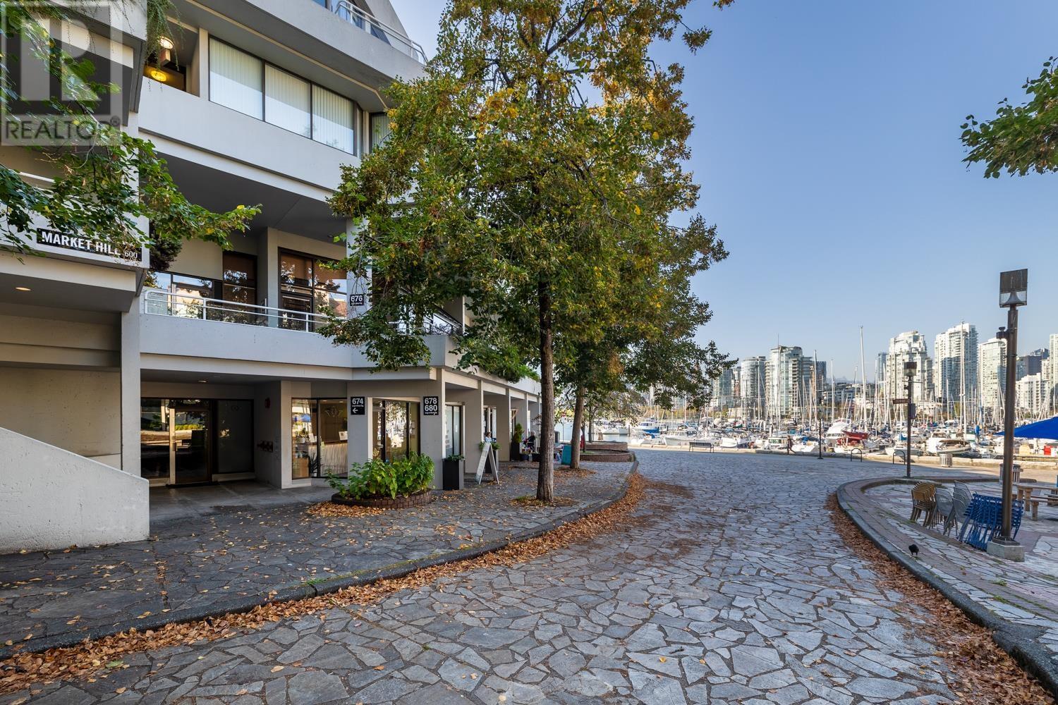 312 674 Leg In Boot Square, Vancouver, British Columbia  V5Z 4B4 - Photo 34 - R2818945