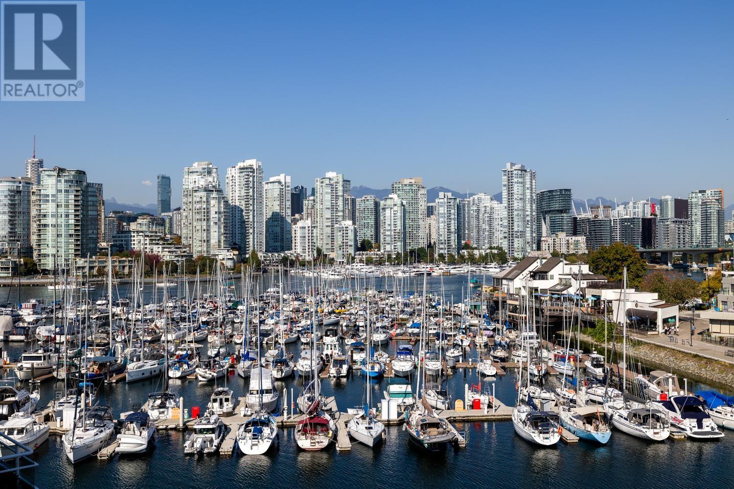 312 674 Leg In Boot Square, Vancouver, British Columbia  V5Z 4B4 - Photo 37 - R2818945