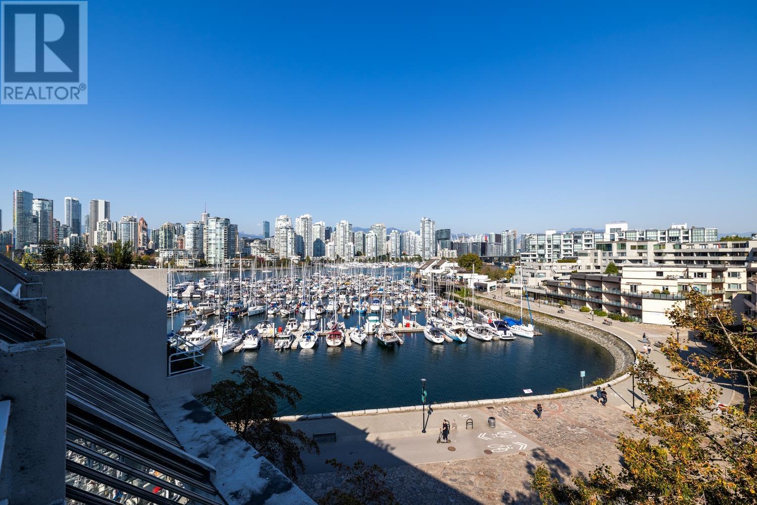312 674 Leg In Boot Square, Vancouver, British Columbia  V5Z 4B4 - Photo 4 - R2818945