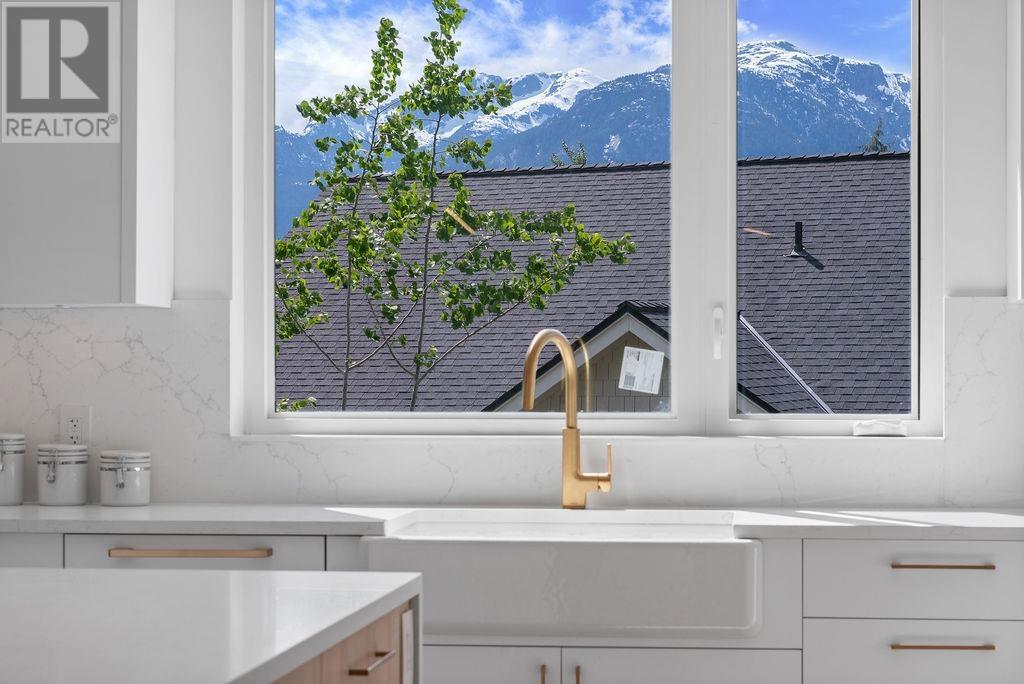 7 3385 Mamquam Road, Squamish, British Columbia  V8B 0E3 - Photo 14 - R2818926