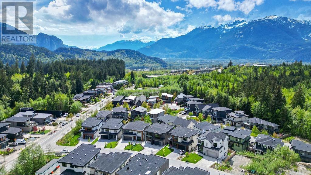 7 3385 Mamquam Road, Squamish, British Columbia  V8B 0E3 - Photo 36 - R2818926