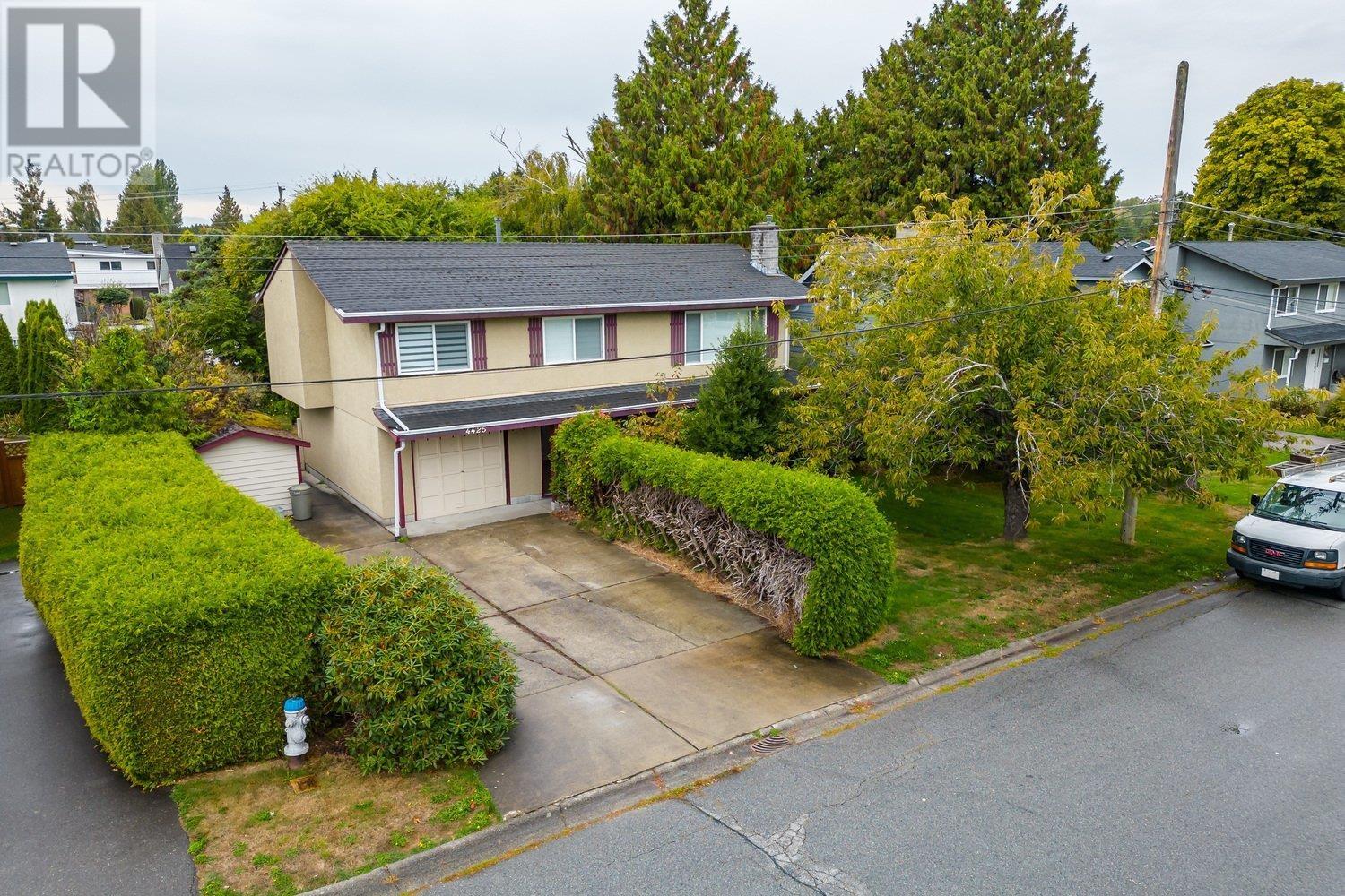 4425 46b Street, Delta, British Columbia  V4K 2M8 - Photo 2 - R2818959