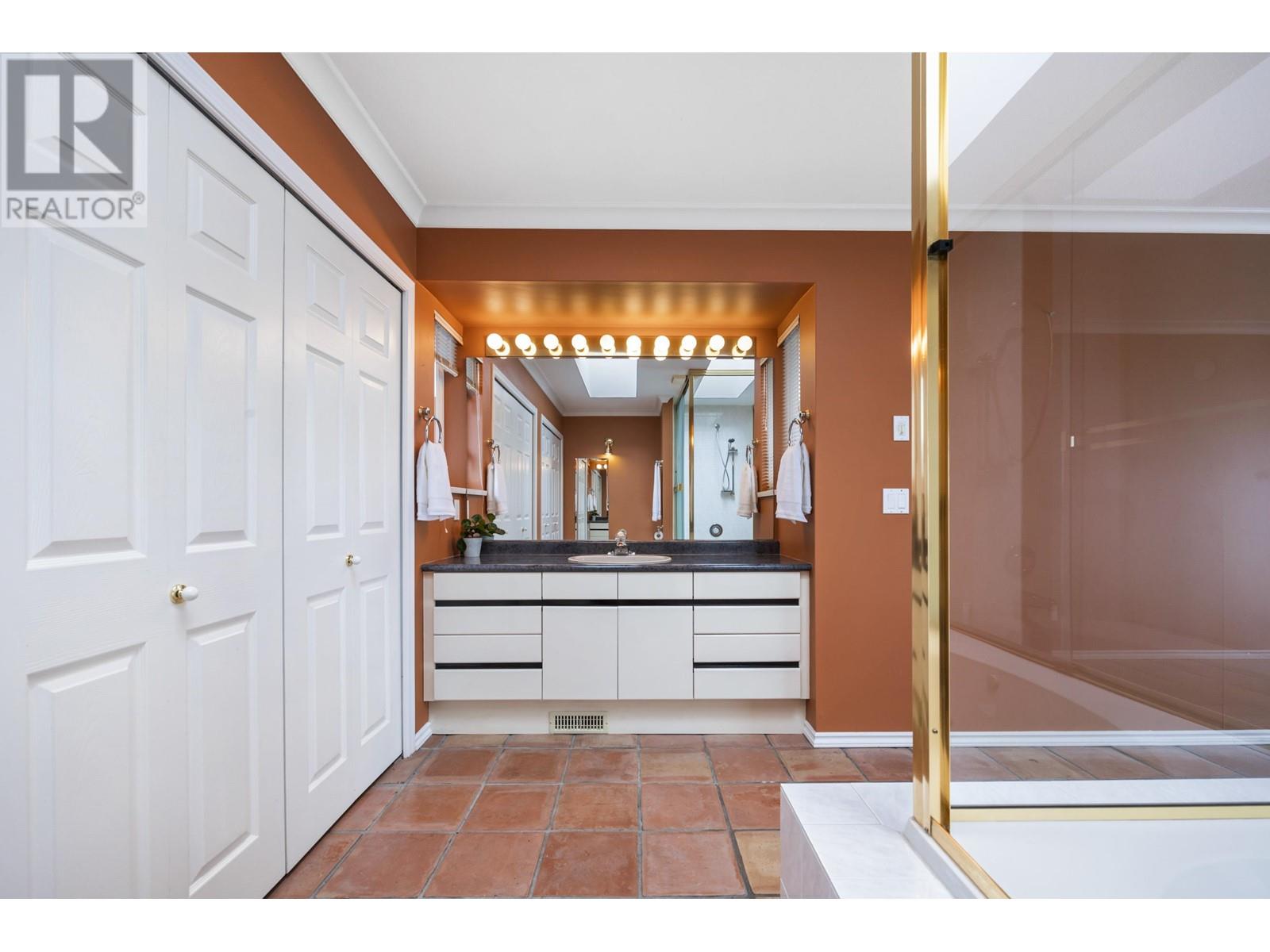 20250 Wharf Street, Maple Ridge, British Columbia  V2X 1A3 - Photo 28 - R2808762