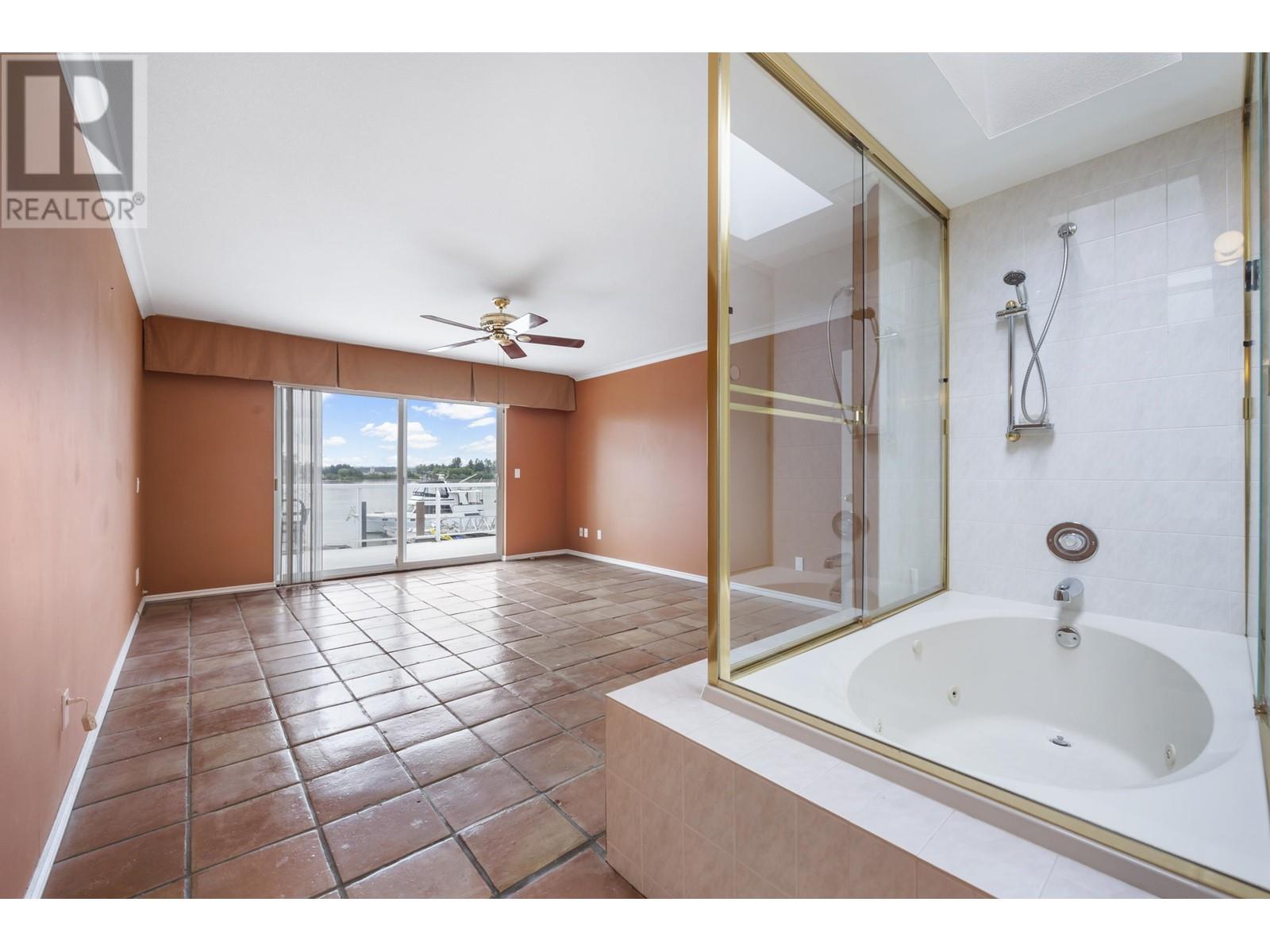 20250 Wharf Street, Maple Ridge, British Columbia  V2X 1A3 - Photo 24 - R2808762