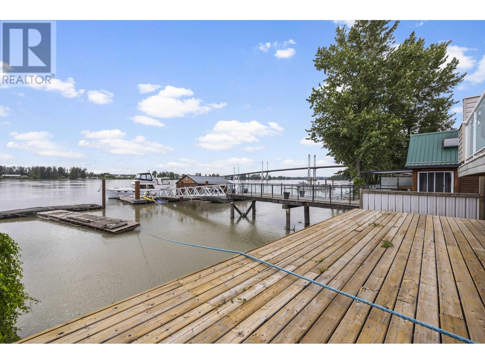 20250 Wharf Street, Maple Ridge, British Columbia  V2X 1A3 - Photo 38 - R2808762