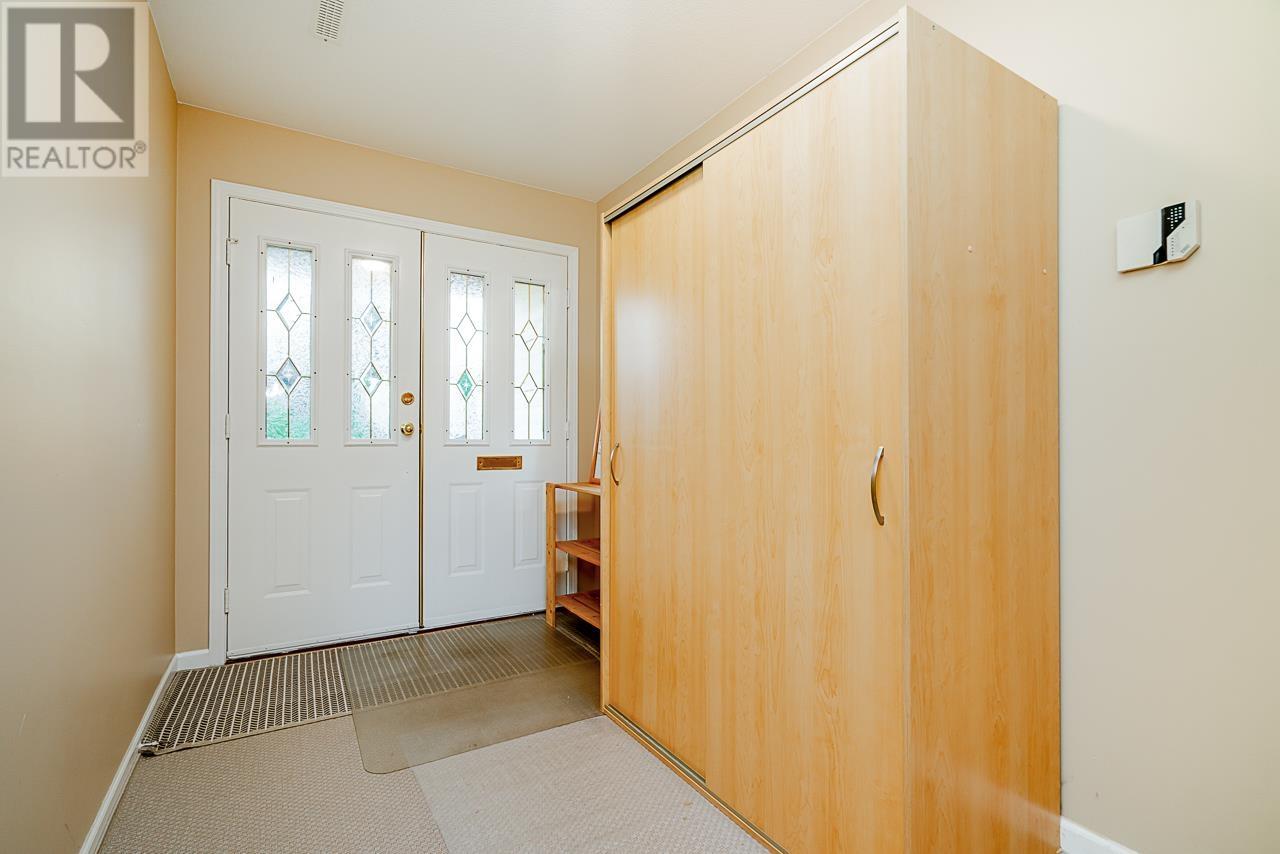 3268 Vincent Street, Port Coquitlam, British Columbia  V3B 3T4 - Photo 5 - R2815059