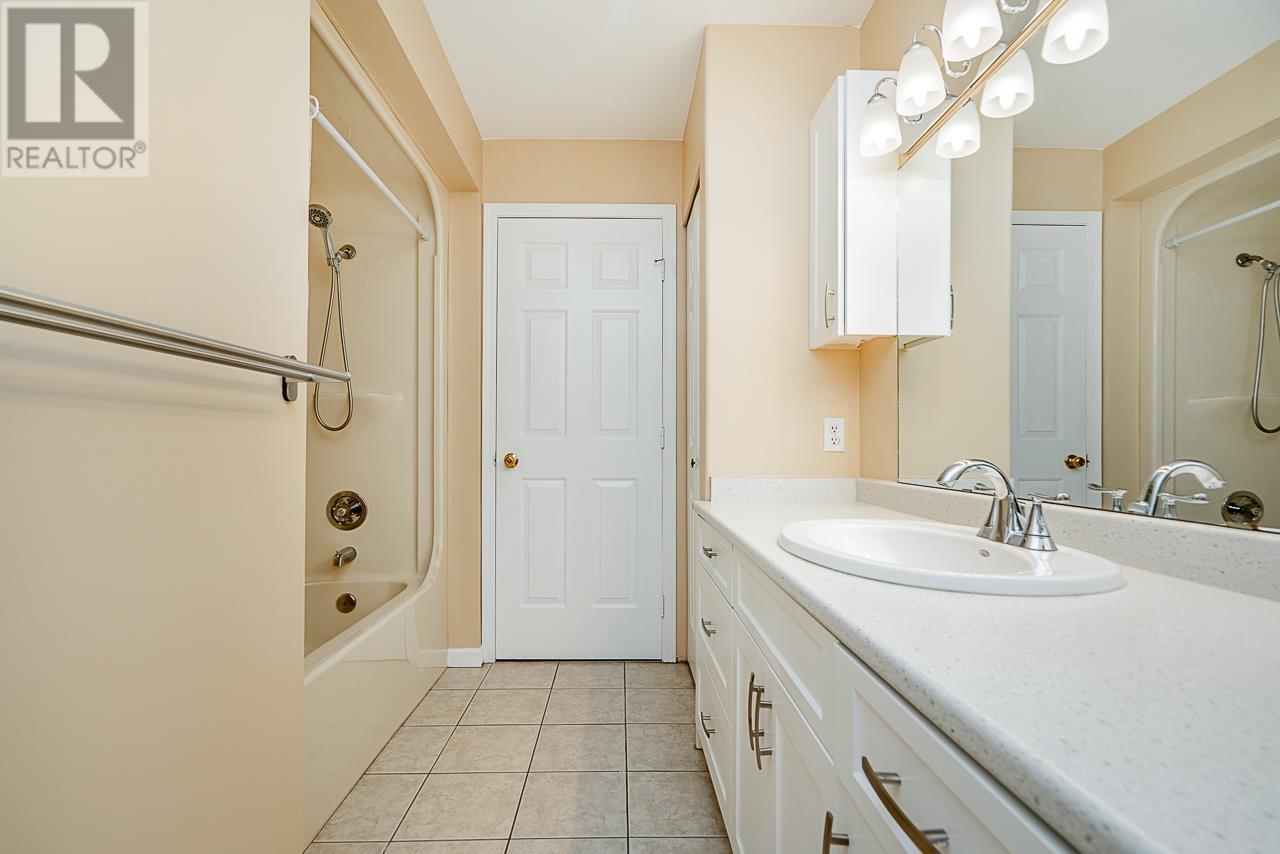 3268 Vincent Street, Port Coquitlam, British Columbia  V3B 3T4 - Photo 29 - R2815059