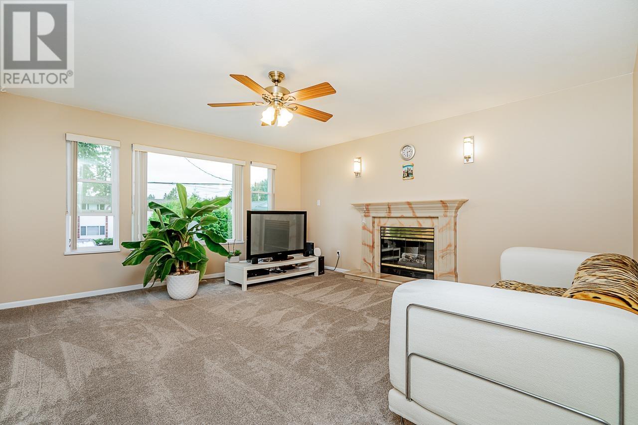 3268 Vincent Street, Port Coquitlam, British Columbia  V3B 3T4 - Photo 8 - R2815059