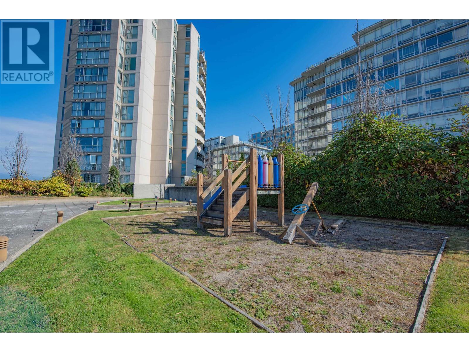 405 8246 Lansdowne Road, Richmond, British Columbia  V6X 3Y4 - Photo 24 - R2819036