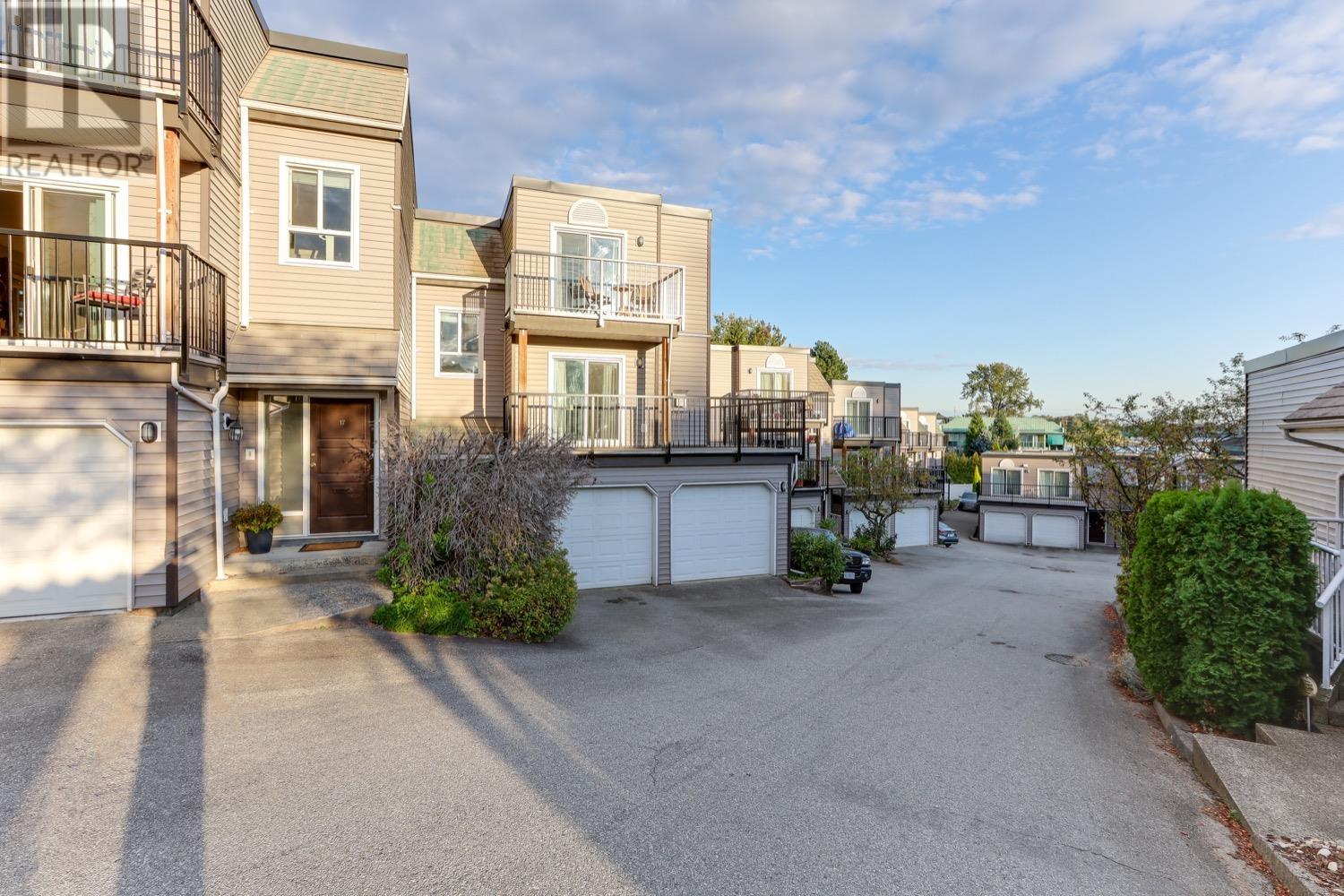 16 1850 HARBOUR STREET, port coquitlam, British Columbia