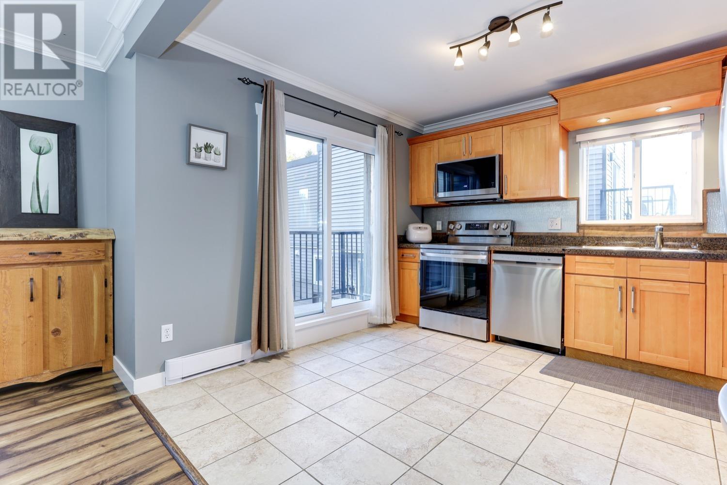 16 1850 Harbour Street, Port Coquitlam, British Columbia  V3C 1A3 - Photo 7 - R2819054