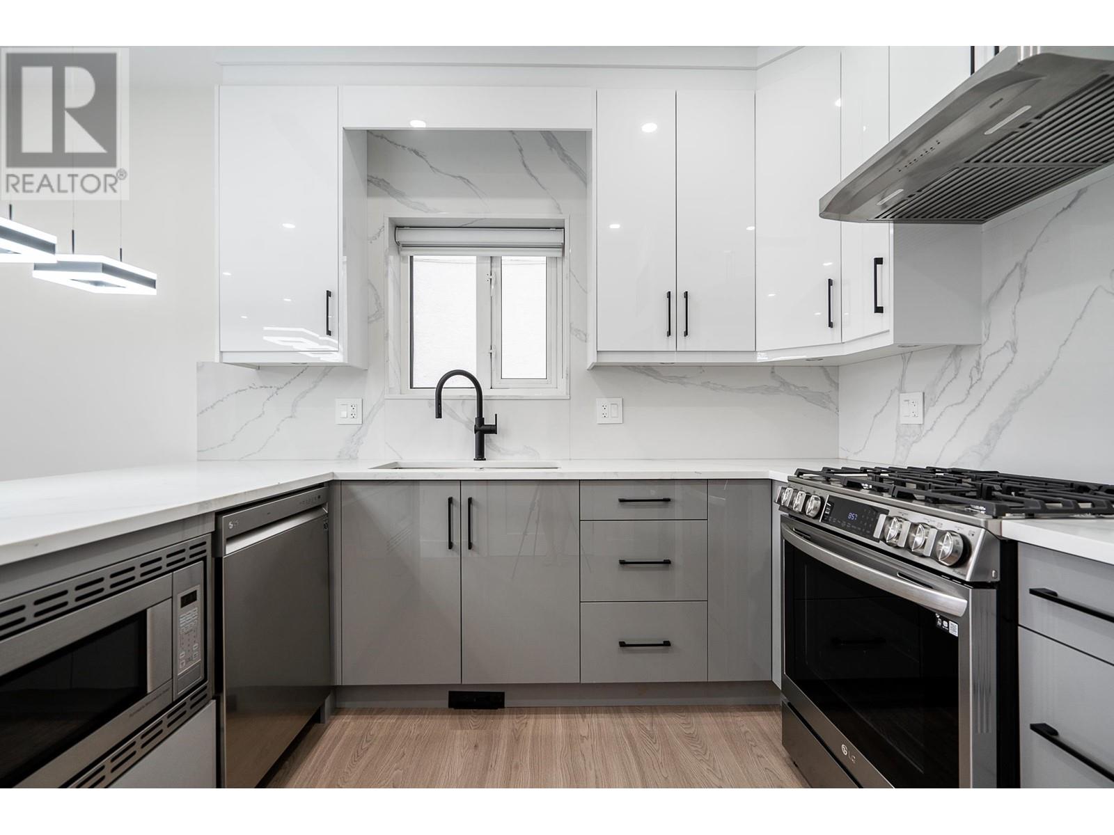 3113 Venables Street, Vancouver, British Columbia  V5K 2S3 - Photo 14 - R2819097
