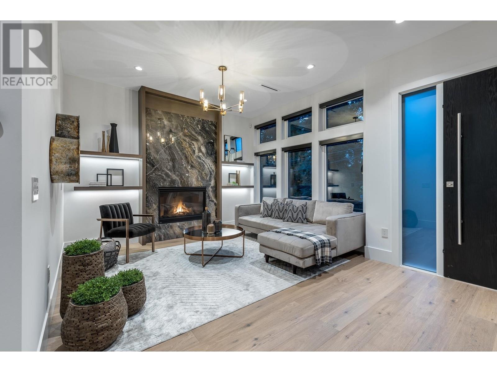 1402 Pipeline Place, Coquitlam, British Columbia  V0V 0V0 - Photo 8 - R2819042