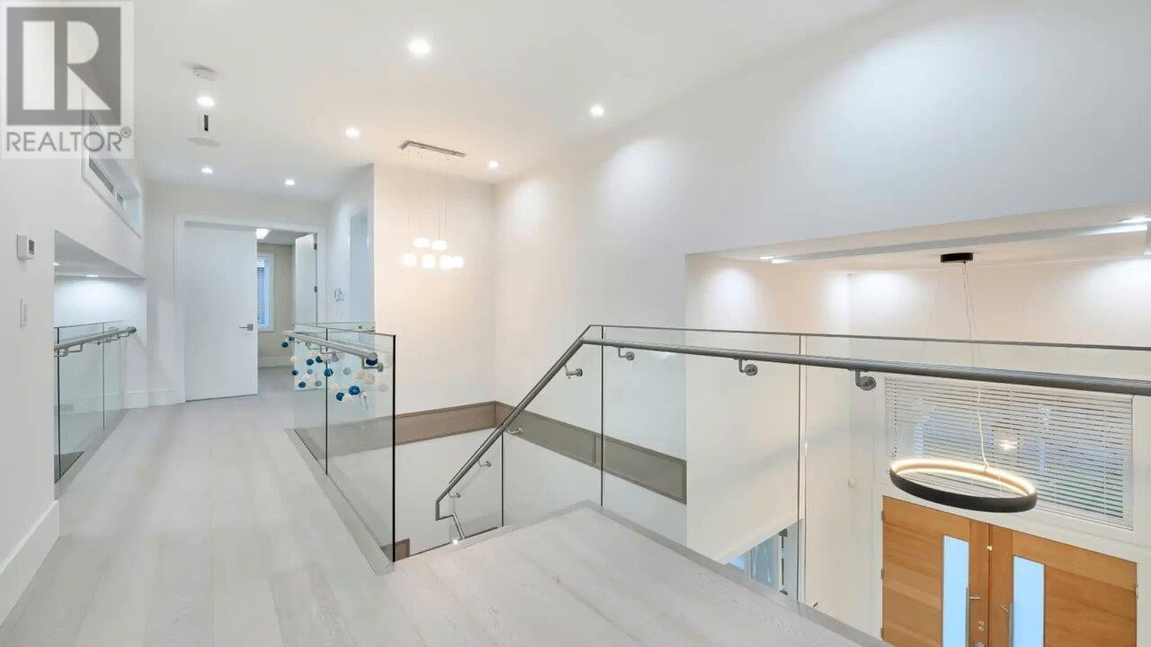 3731 Vinmore Avenue, Richmond, British Columbia  V7C 1S4 - Photo 10 - R2819071