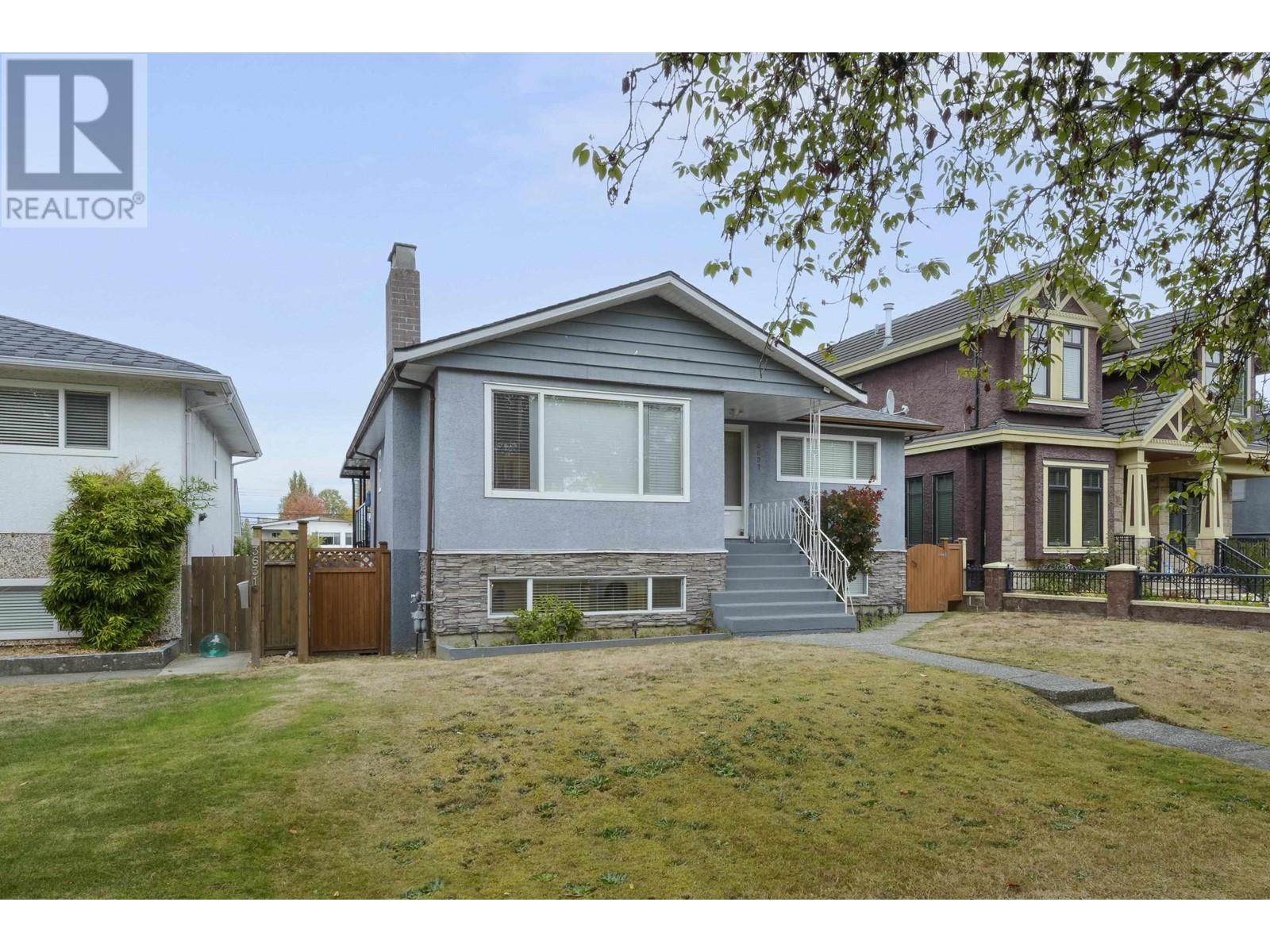 3637 E 46th Avenue, Vancouver, British Columbia  V5S 1B7 - Photo 2 - R2819128