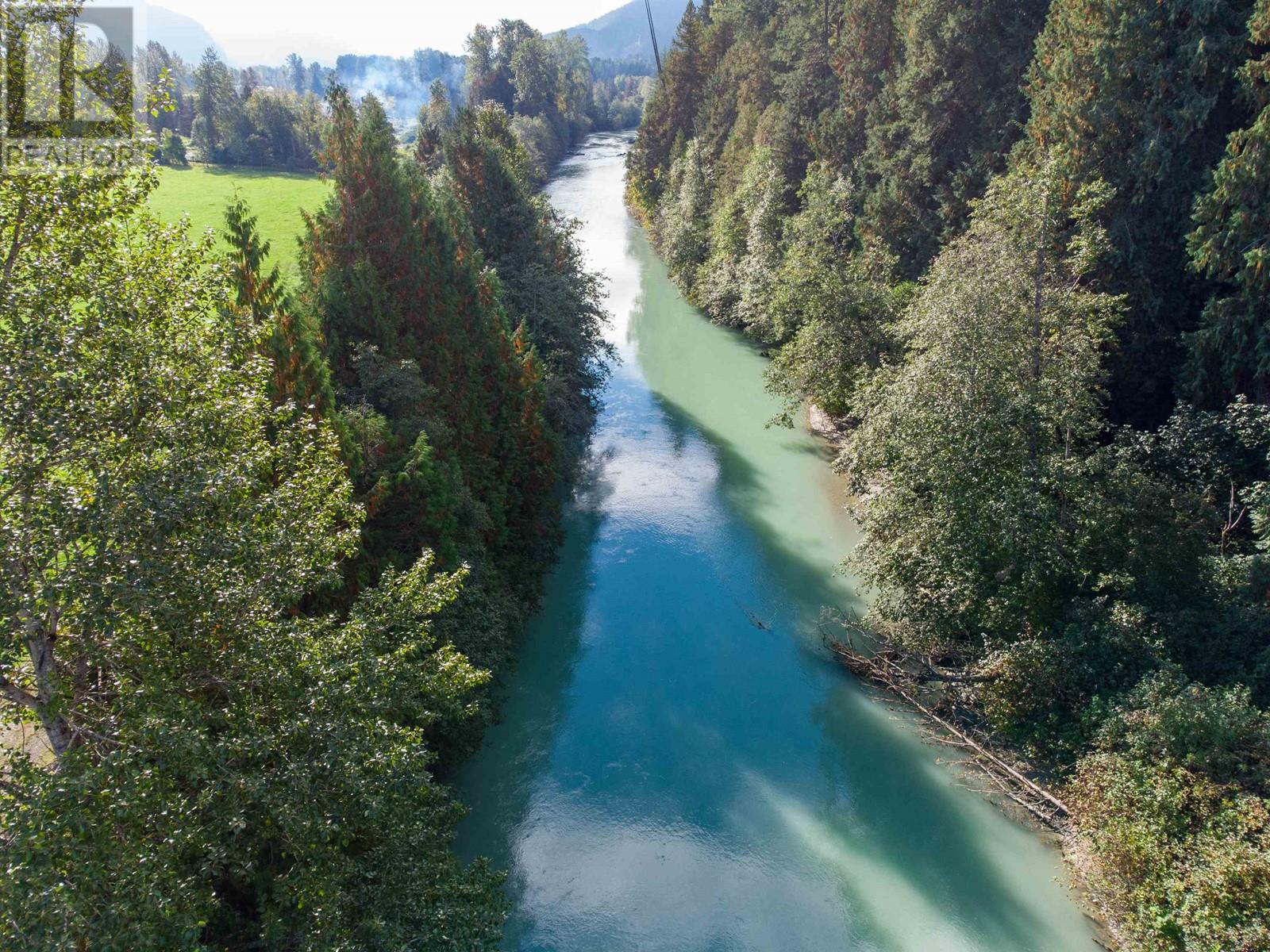 8573 Pemberton Meadows Road, Pemberton, British Columbia  V0N 2L2 - Photo 15 - R2813322