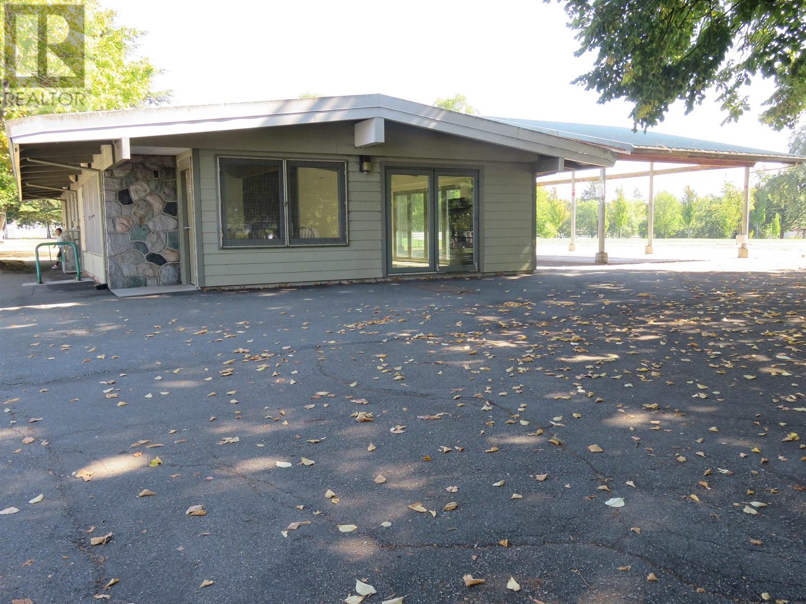 304 4590 Earles Street, Vancouver, British Columbia  V5R 6A2 - Photo 38 - R2818931