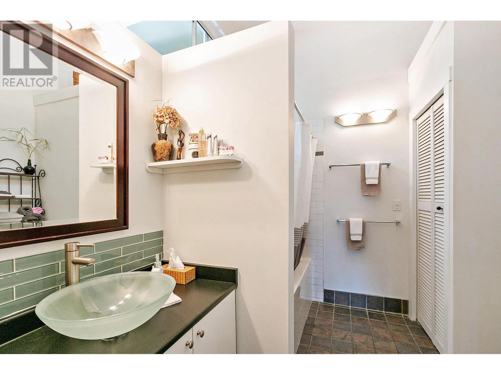 304 4590 Earles Street, Vancouver, British Columbia  V5R 6A2 - Photo 21 - R2818931