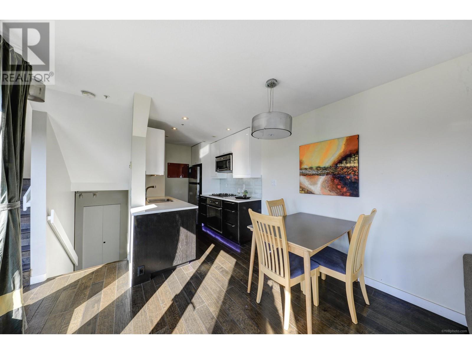 2516 W 4th Avenue, Vancouver, British Columbia  V6K 1P6 - Photo 2 - R2818916