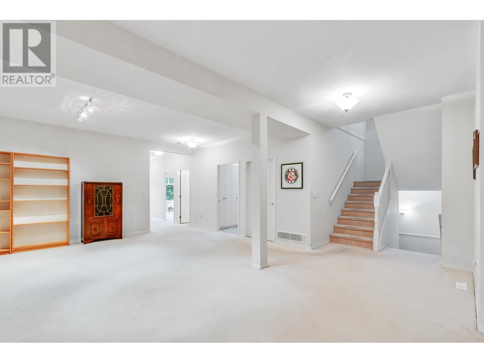 22 5201 Oakmount Crescent, Burnaby, British Columbia  V5H 4S8 - Photo 28 - R2818696