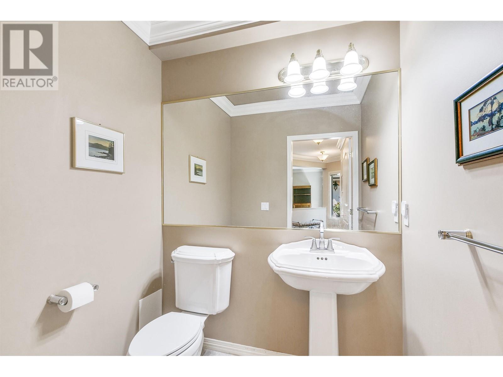 22 5201 Oakmount Crescent, Burnaby, British Columbia  V5H 4S8 - Photo 11 - R2818696
