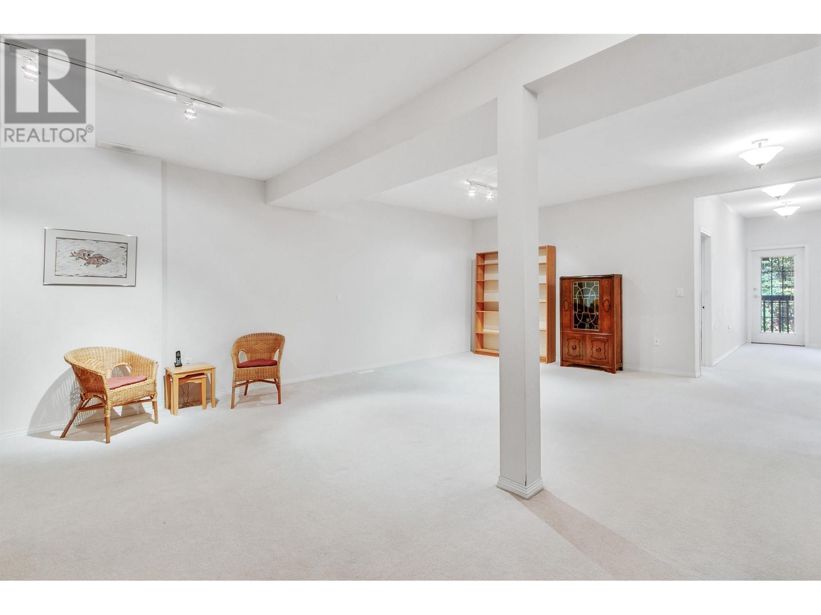 22 5201 Oakmount Crescent, Burnaby, British Columbia  V5H 4S8 - Photo 30 - R2818696