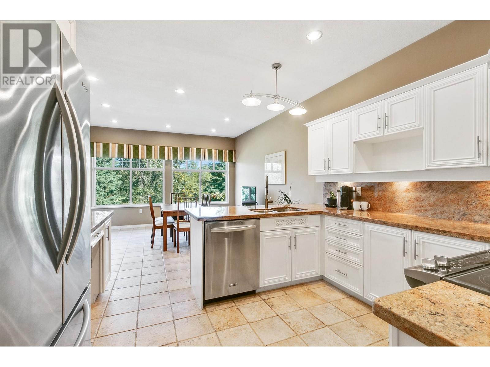 22 5201 Oakmount Crescent, Burnaby, British Columbia  V5H 4S8 - Photo 13 - R2818696