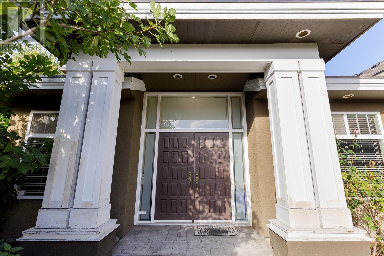 9811 Greenlees Road, Richmond, British Columbia  V7A 1V2 - Photo 2 - R2819198