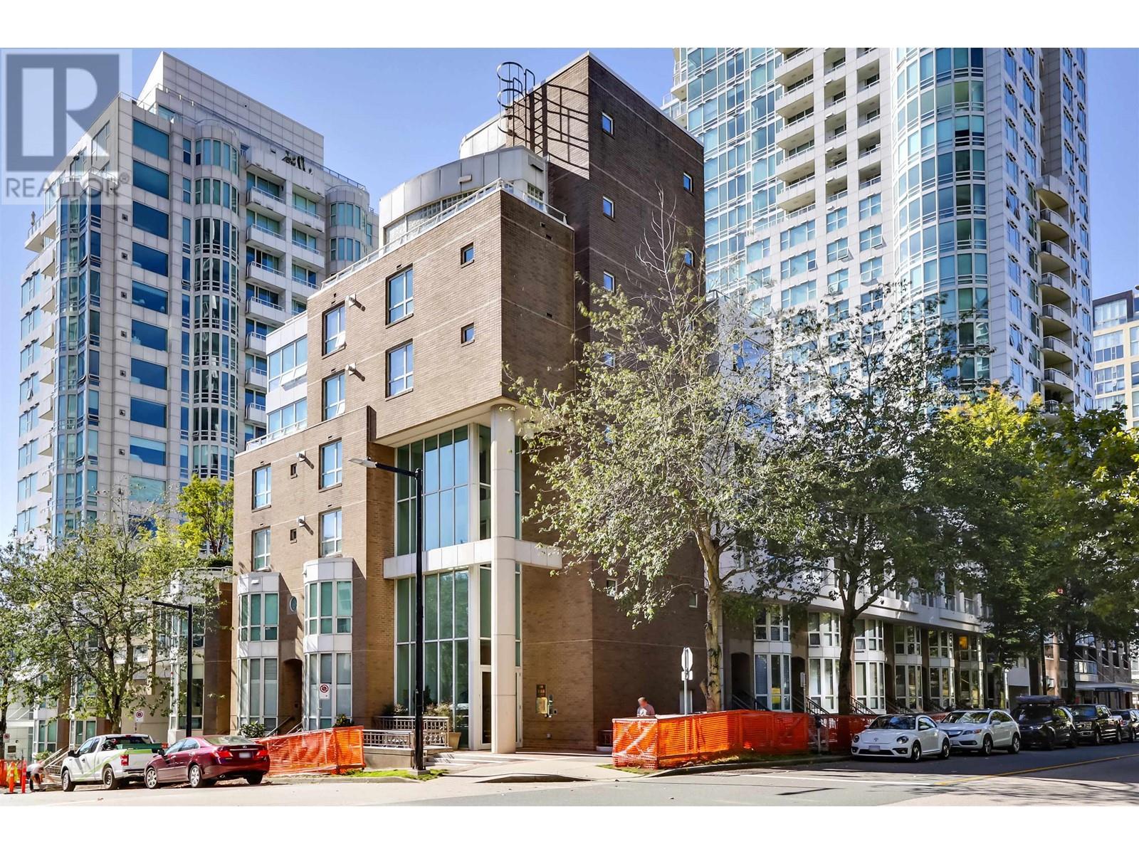 513 888 BEACH AVENUE, vancouver, British Columbia