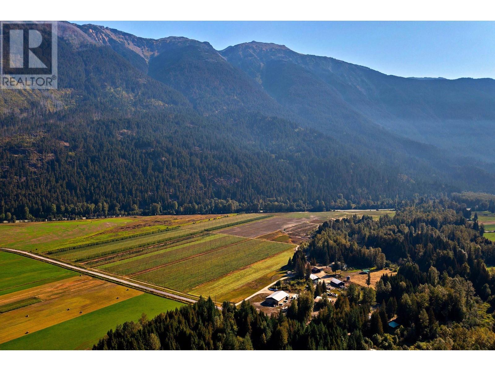 9310 Upper Lillooet River Fsr, Pemberton, British Columbia  V0N 2L2 - Photo 3 - R2819219