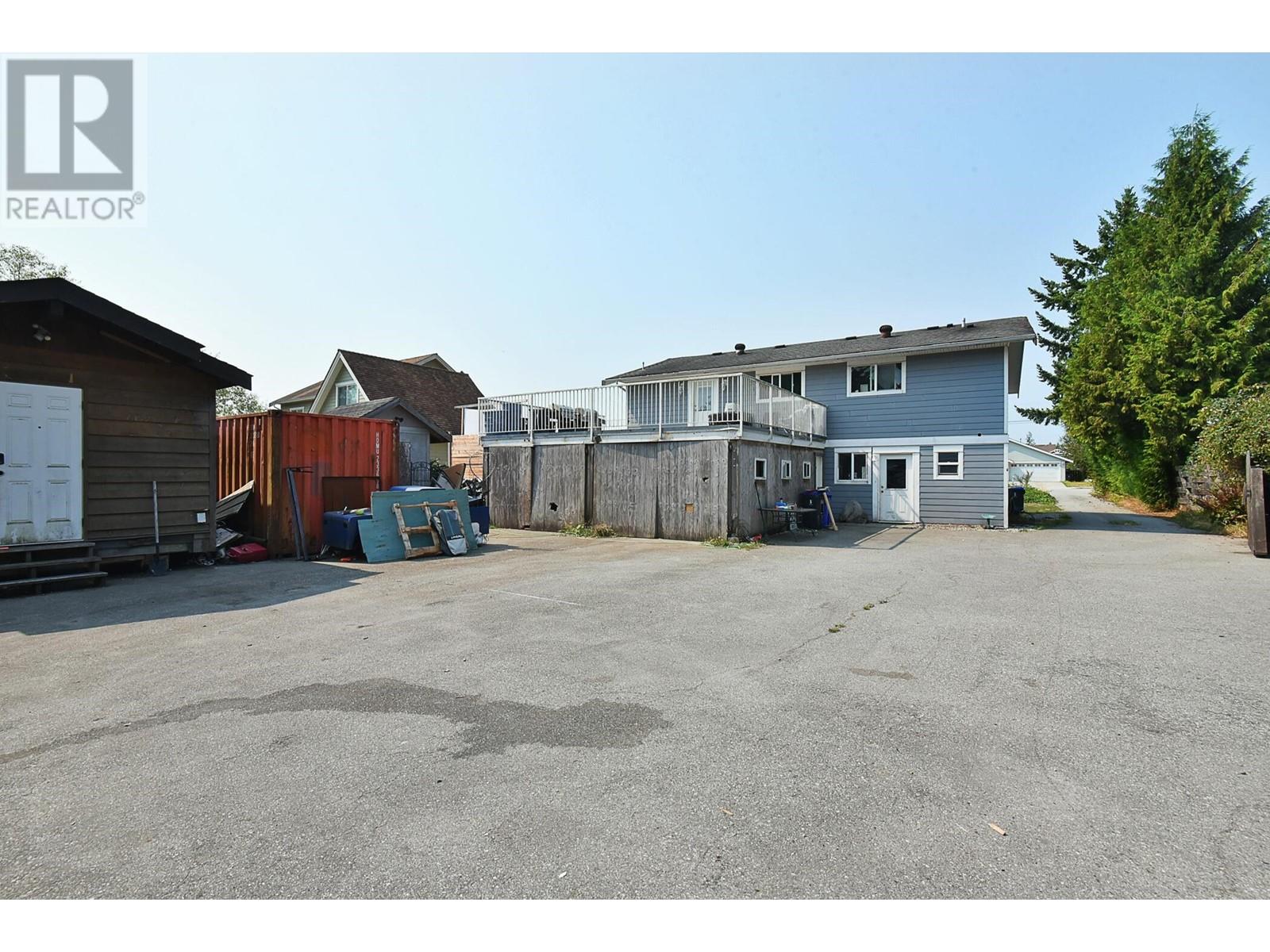 5724 Nickerson Road, Sechelt, British Columbia  V7Z 0M4 - Photo 31 - R2809549