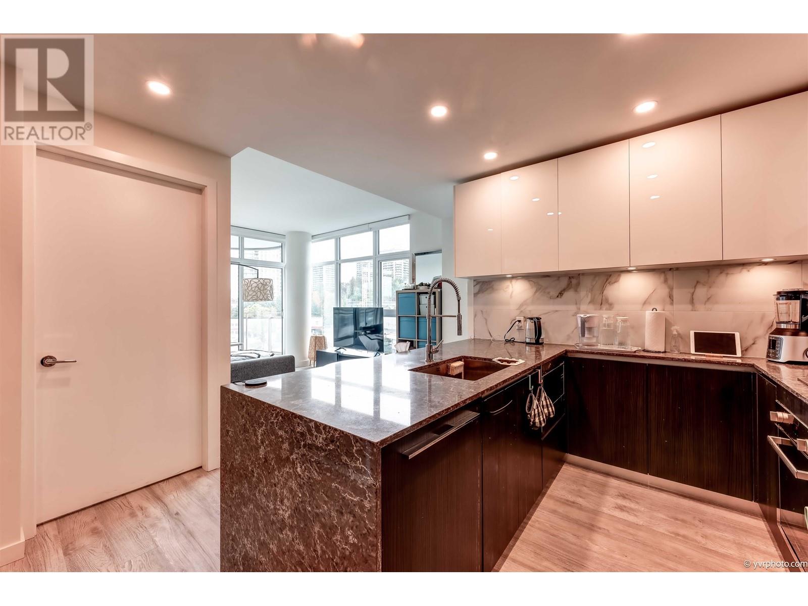 709 5333 Goring Street, Burnaby, British Columbia  V5B 3A2 - Photo 5 - R2819133