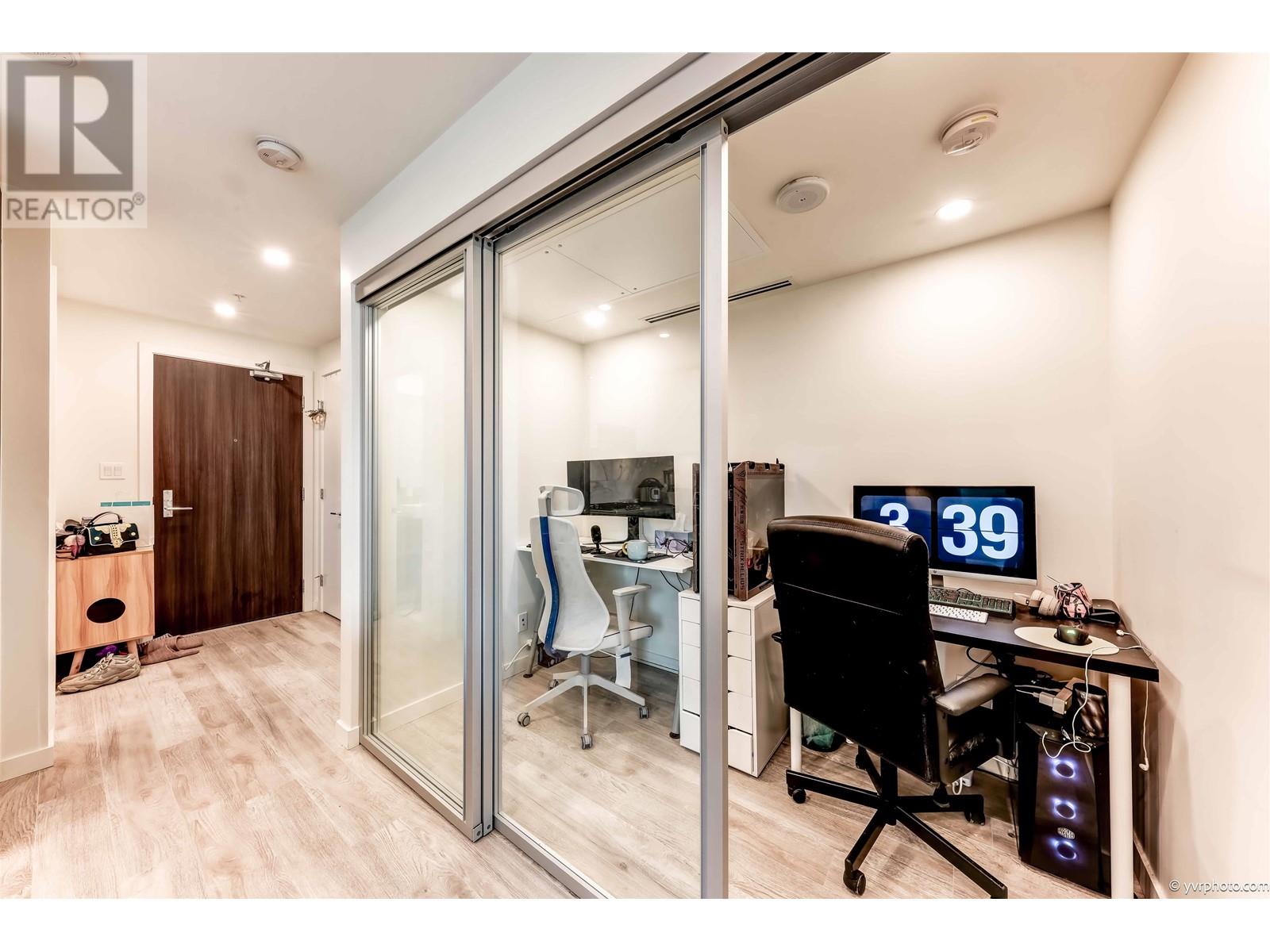709 5333 Goring Street, Burnaby, British Columbia  V5B 3A2 - Photo 9 - R2819133