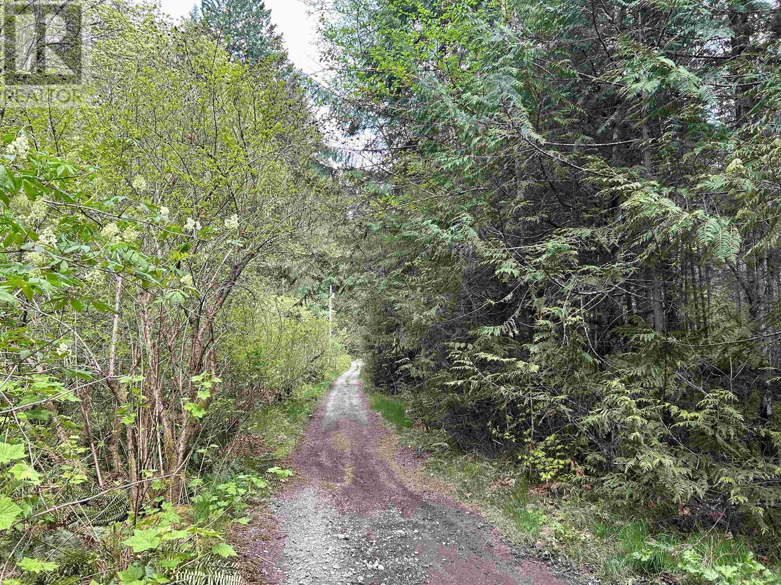 2020 Misty's Lane, Squamish, British Columbia  V0N 1G0 - Photo 9 - R2819241