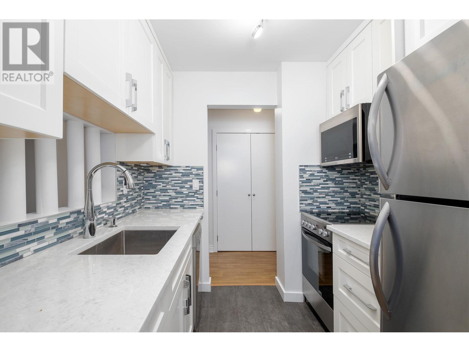 321 204 Westhill Place, Port Moody, British Columbia  V3H 1V2 - Photo 8 - R2819261