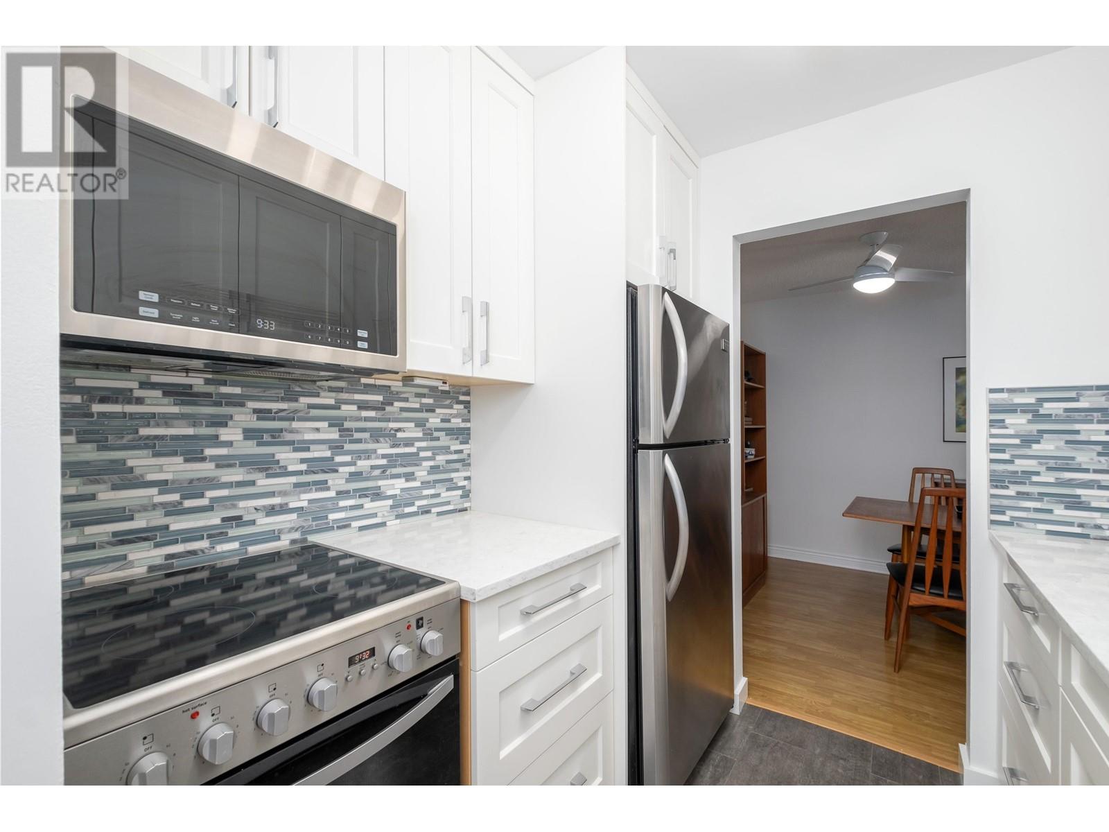 321 204 Westhill Place, Port Moody, British Columbia  V3H 1V2 - Photo 9 - R2819261