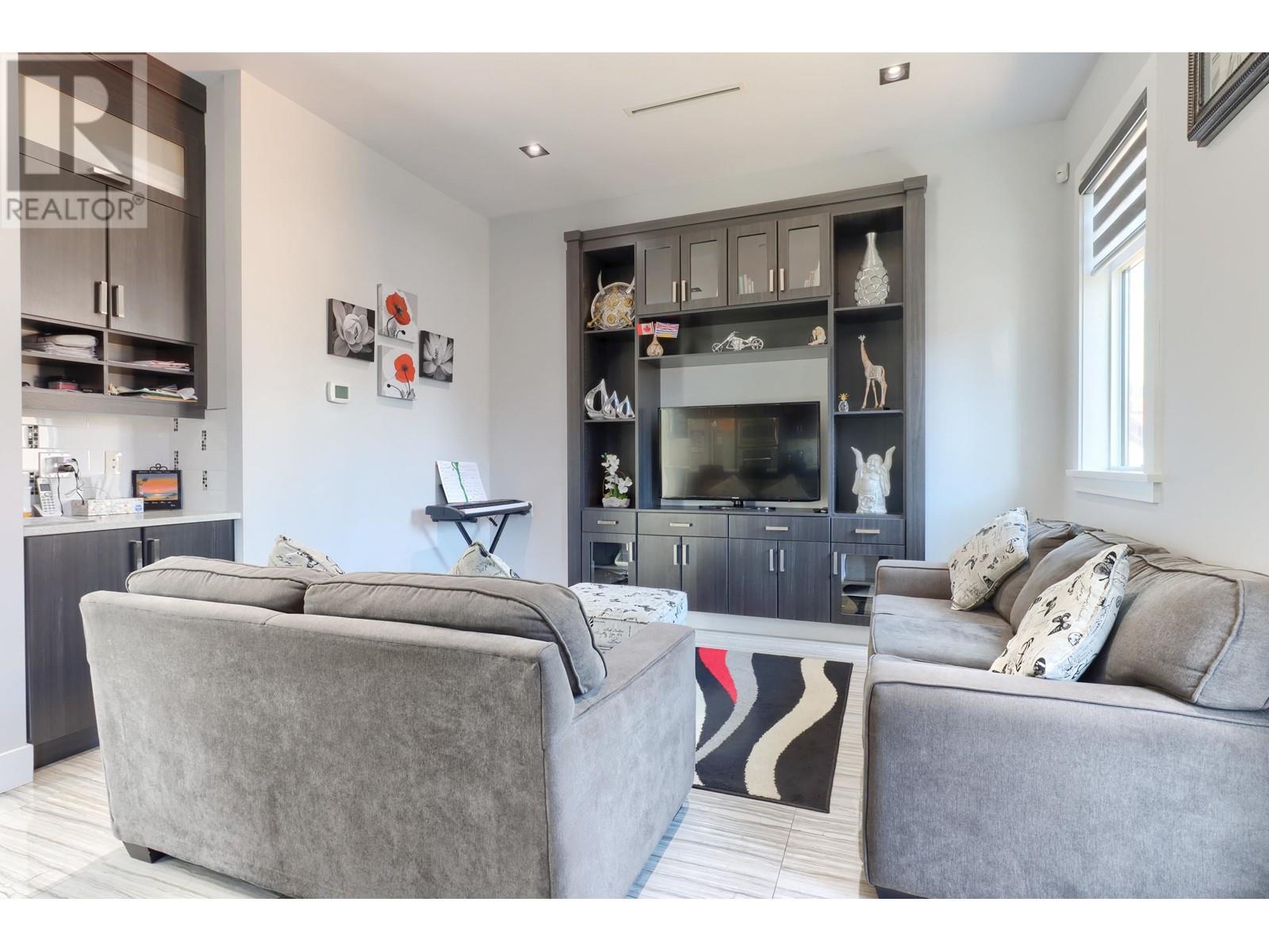 4796 Reid Street, Vancouver, British Columbia  V5R 3Y8 - Photo 12 - R2819111