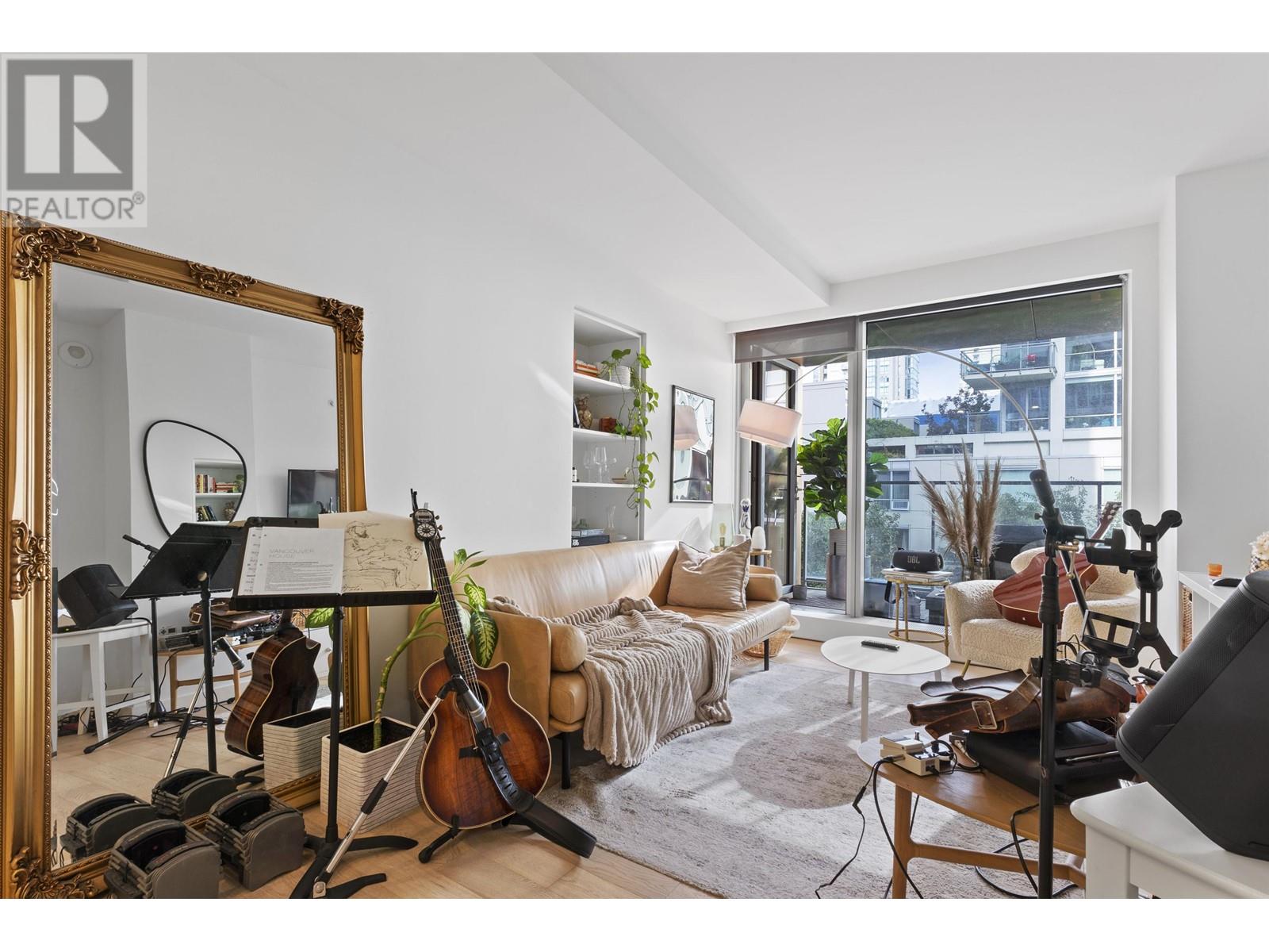 506 1480 Howe Street, Vancouver, British Columbia  V6Z 0G5 - Photo 3 - R2819202