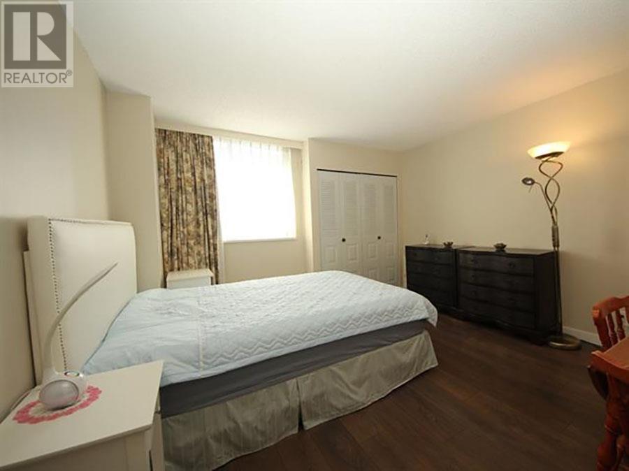 2002 3970 Carrigan Court, Burnaby, British Columbia  V3N 4S5 - Photo 9 - R2818932