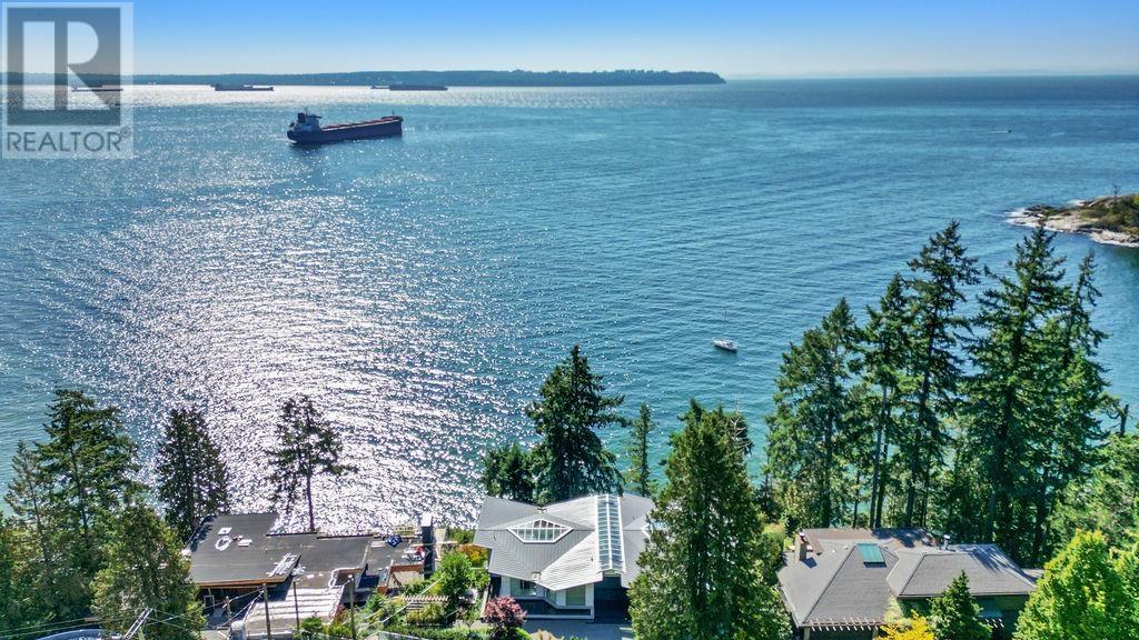 4580 Marine Drive, West Vancouver, British Columbia  V7W 2N9 - Photo 39 - R2817869
