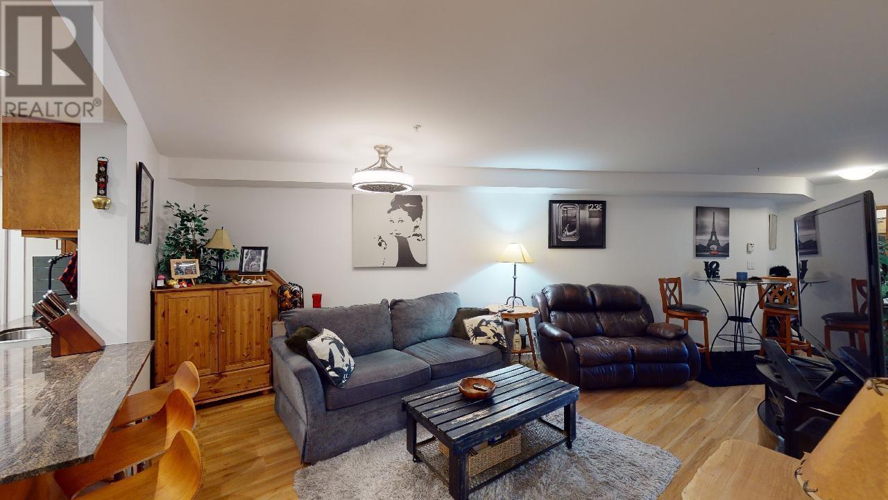 116 1212 Main Street, Squamish, British Columbia  V8B 0S1 - Photo 7 - R2819345