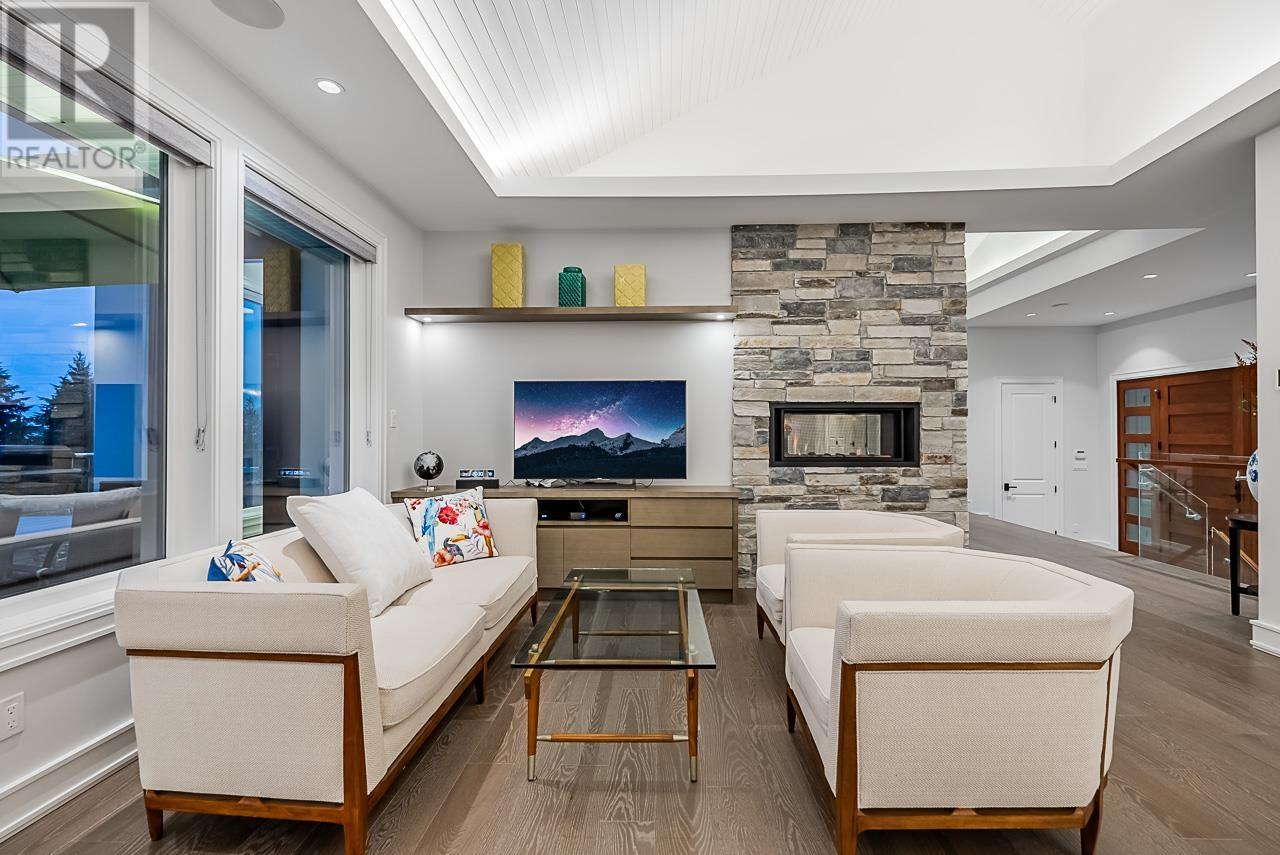 4816 Skyline Drive, North Vancouver, British Columbia  V7R 3J3 - Photo 12 - R2819286