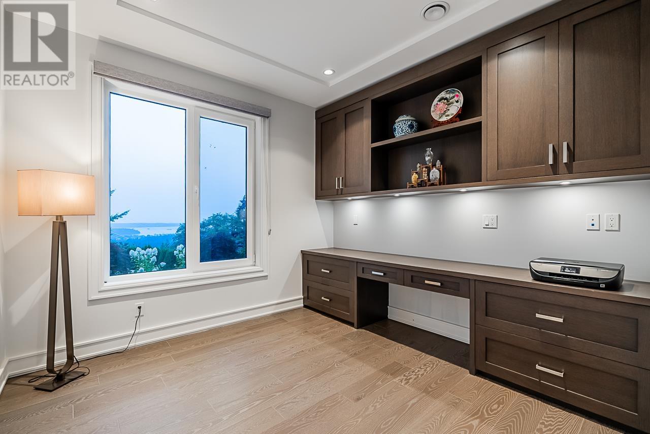 4816 Skyline Drive, North Vancouver, British Columbia  V7R 3J3 - Photo 35 - R2819286