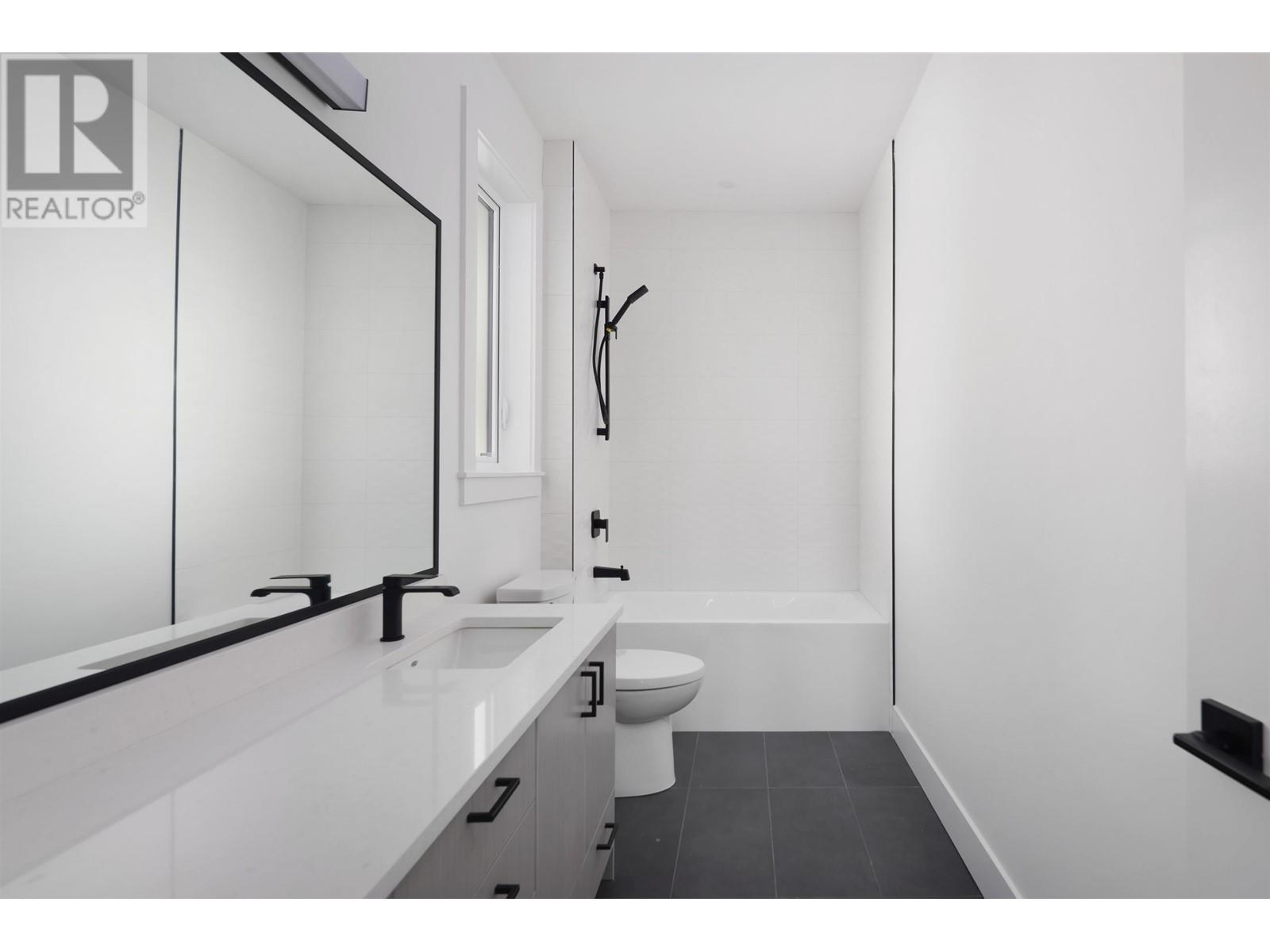 30 3385 Mamquam Road, Squamish, British Columbia  V8B 0E3 - Photo 23 - R2819358