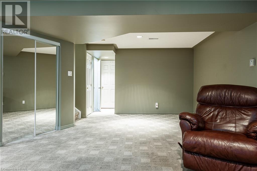142 Walsh Street, Stratford, Ontario  N5A 7X7 - Photo 31 - 40476281