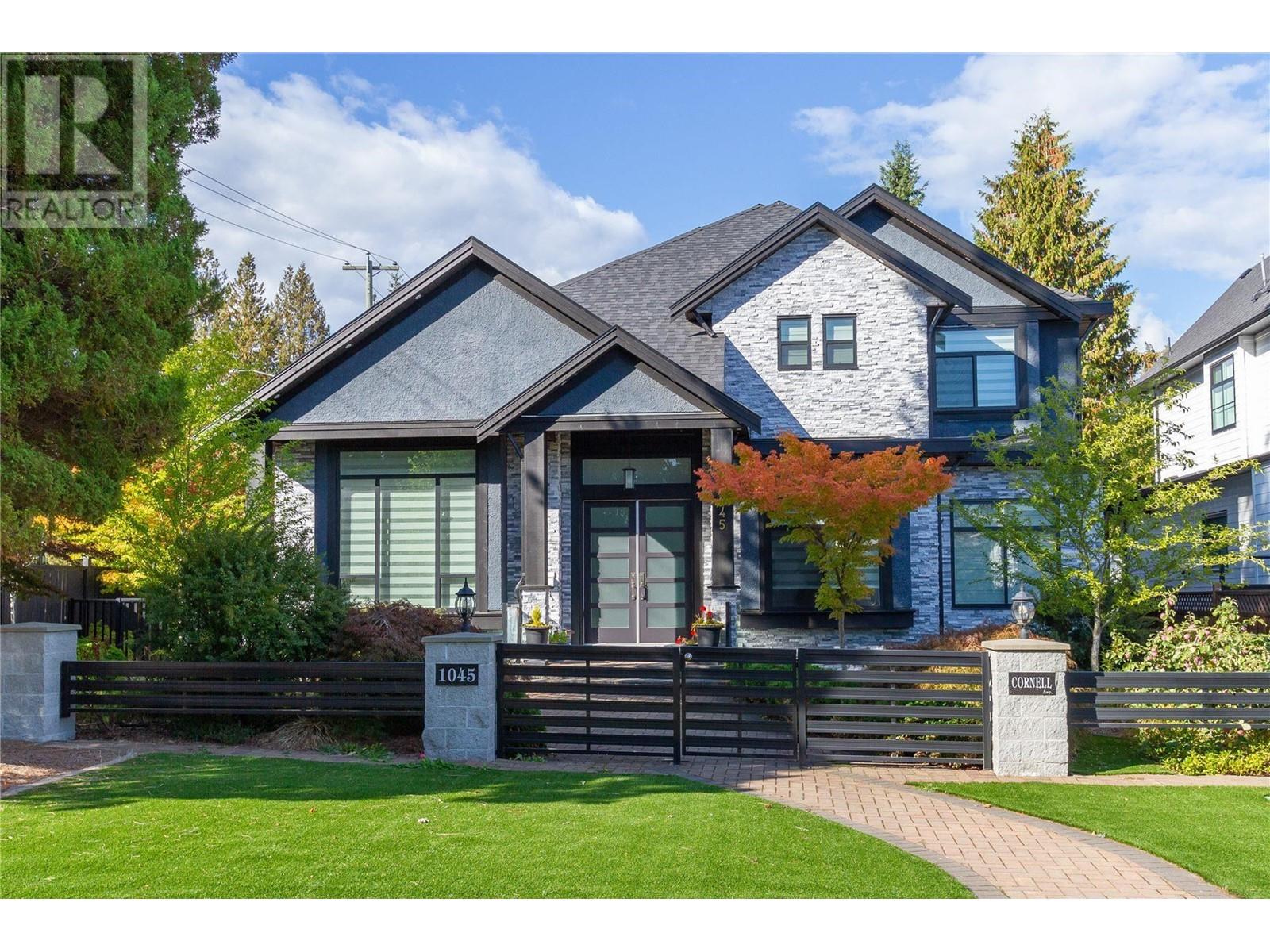 1045 CORNELL AVENUE, coquitlam, British Columbia