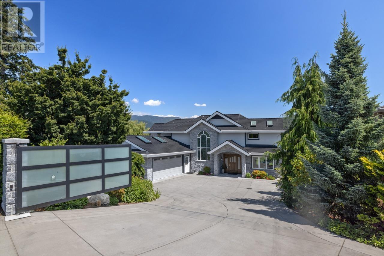 588 Lowry Lane, North Vancouver, British Columbia  V7G 1R3 - Photo 37 - R2798915
