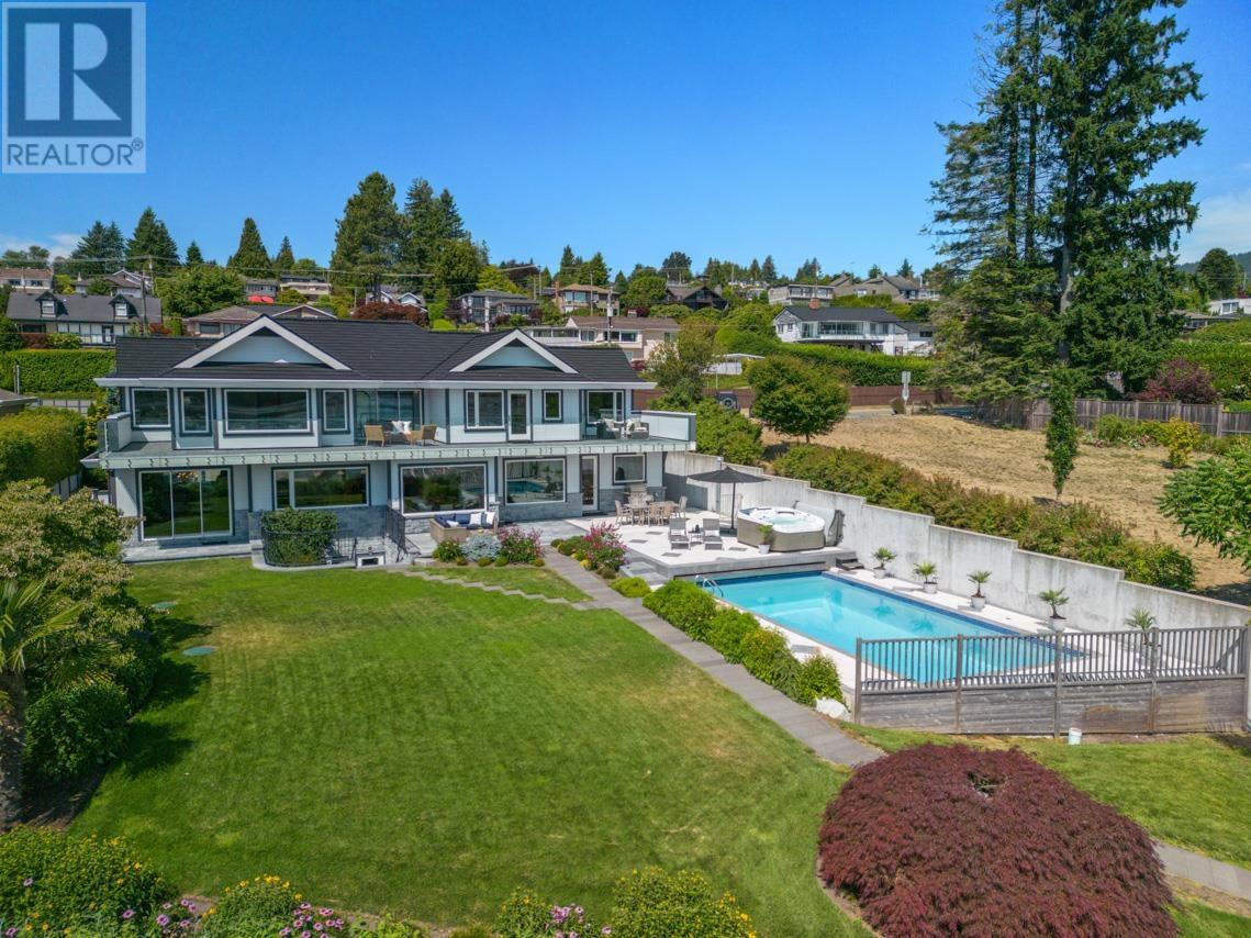588 Lowry Lane, North Vancouver, British Columbia  V7G 1R3 - Photo 4 - R2798915